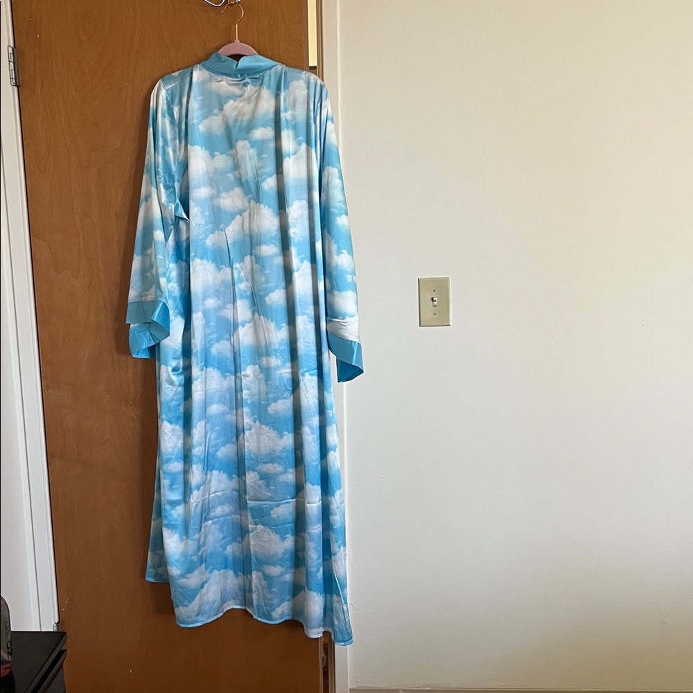 Dressed in LALA Blue and White Kimono - Picture 4 of 4